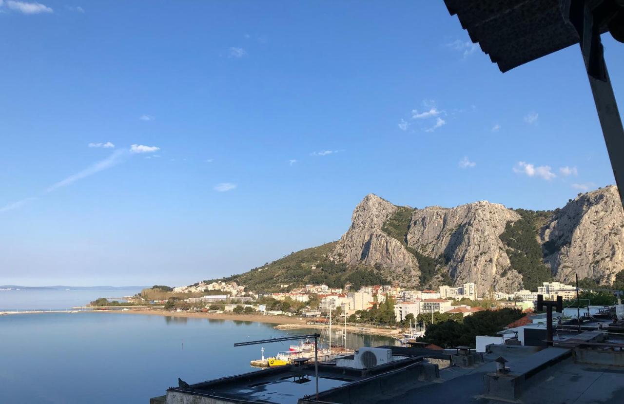 Sunny Apartment Omiš Exteriér fotografie