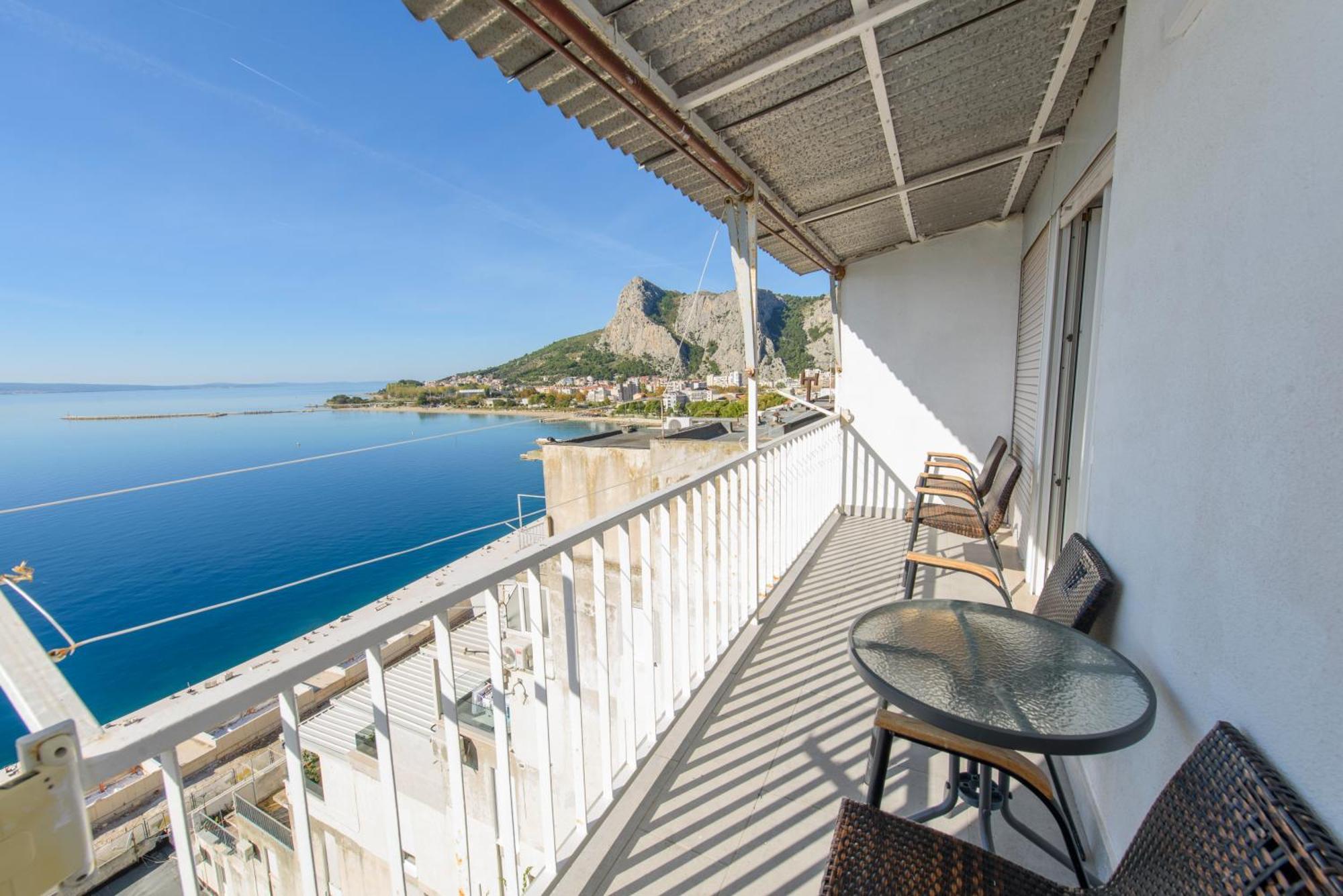 Sunny Apartment Omiš Exteriér fotografie