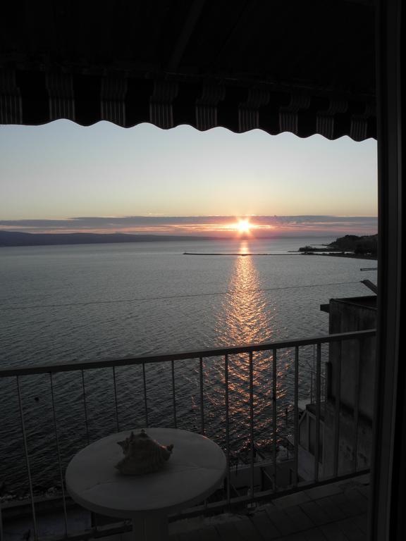Sunny Apartment Omiš Pokoj fotografie